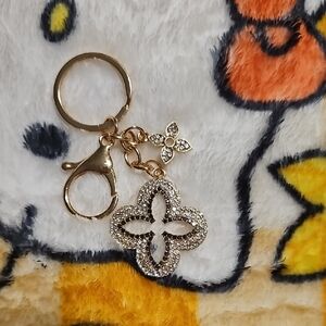 Elegant Gold and Silver Floral Key Holder